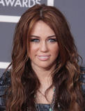 th_29112_Preppie_-_Miley_Cyrus_at_The_52nd_Annual_GRAMMY_Awards_7295_122_243lo.jpg