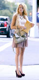 th_91677_celebrity_paradise.com_TheElder_BlakeLively187_122_384lo.jpg
