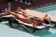 th_093601146_frankie_sandford_mollie_king_biknis_spain_11_122_426lo.jpg