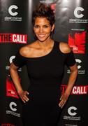 th_71852_HalleBerryattendsTheCallPremiereatShowplaceIconTheaterinChicago02.28.20139_122_43lo.jpg