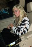 th_02085_Preppie_-_Ashley_Tisdale_at_Vanessa_Hudgens_21st_Birthday_Party_-_Dec._15_2009_810_122_447lo.jpg